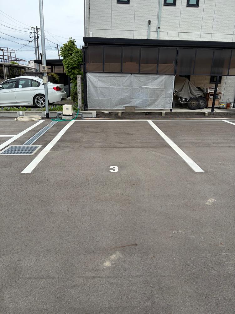 駐車場３.jpg