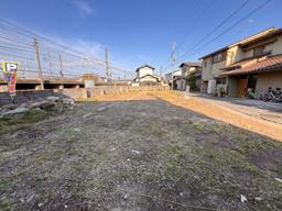 LINE_ALBUM_曽根 駐車場 作業後 除草剤グリホタッチ5L使用 作業面積 全面_250409_5.jpg